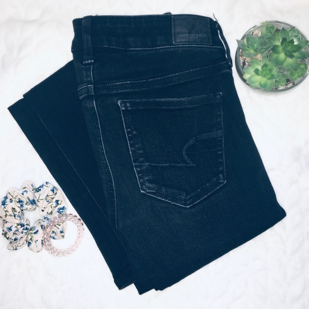 Black American Eagle Jeans